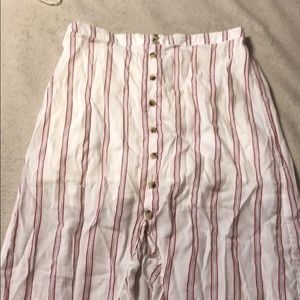 High waisted ruffle skirt.